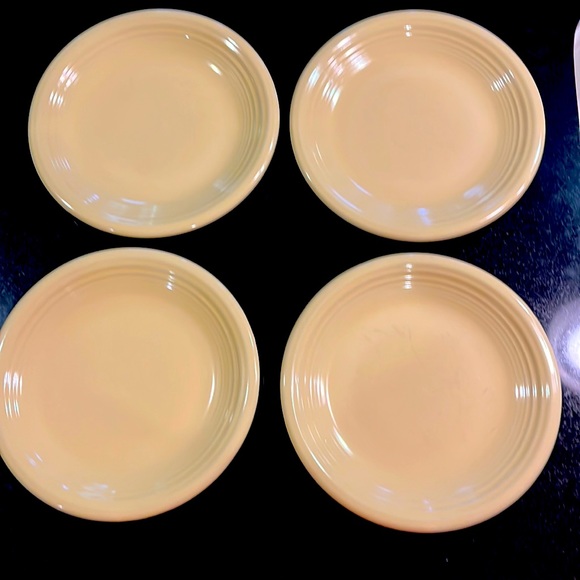 (4)  Main St Yellow by GIBSON DESIGNS Salad / Dessert Plate - 8 in. - Picture 1 of 4